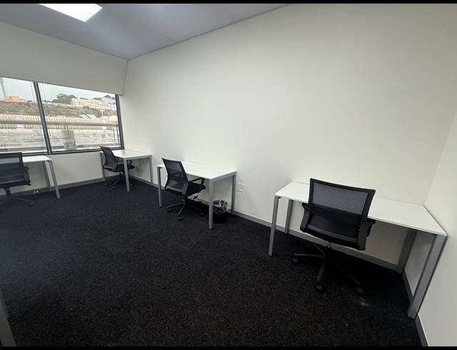 20M² OFFICE TO LET IN KILLARNEY